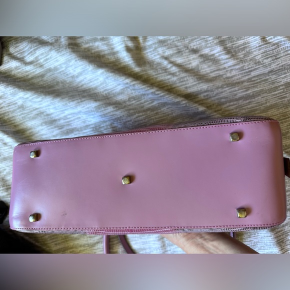 Salvatore Ferragamo RARE Pink Snake Print Handbag - Picture 7 of 7